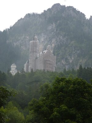 Neuschwanstein caché © allemagnevoyage