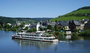 Bateau sur la Moselle à Traben-Trarbach