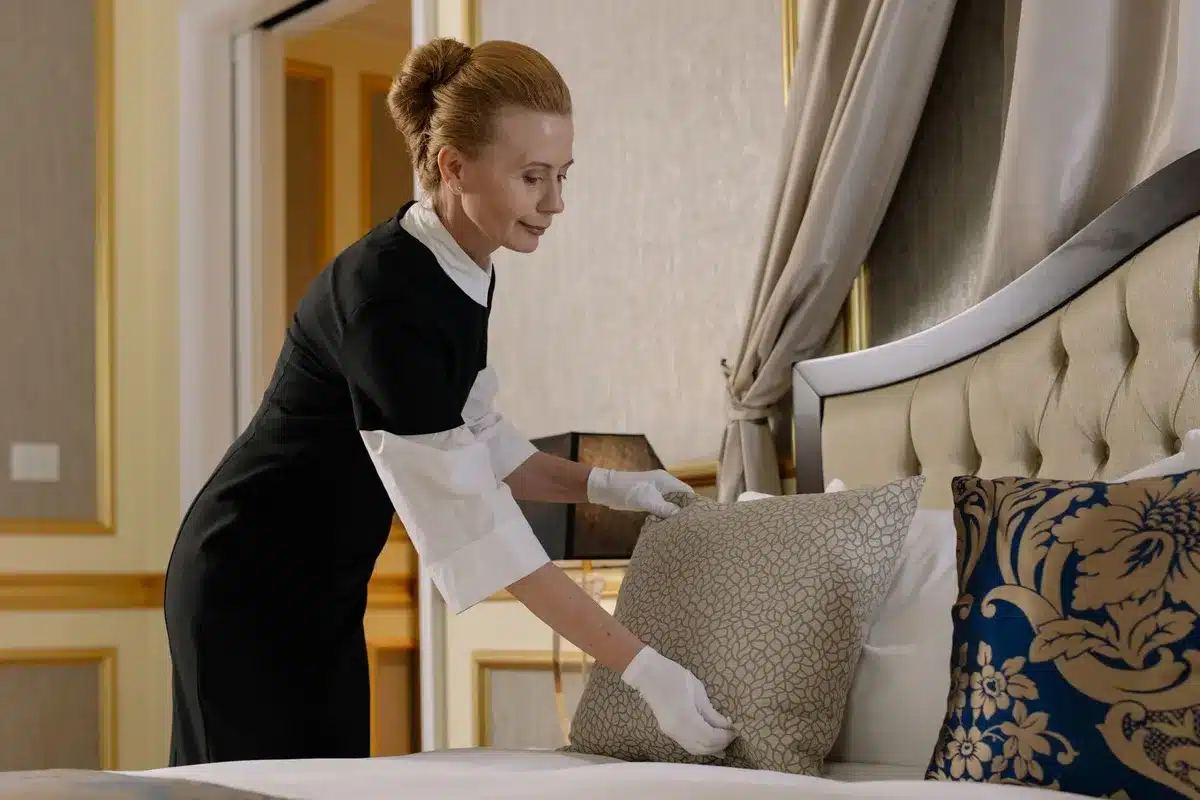 Chambre d'hôtel haut de gamme avec service de qualité