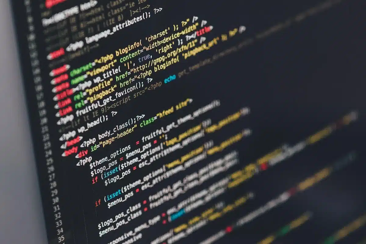 Interface de plateforme professionnelle avec données touristiques et indicateurs économiques