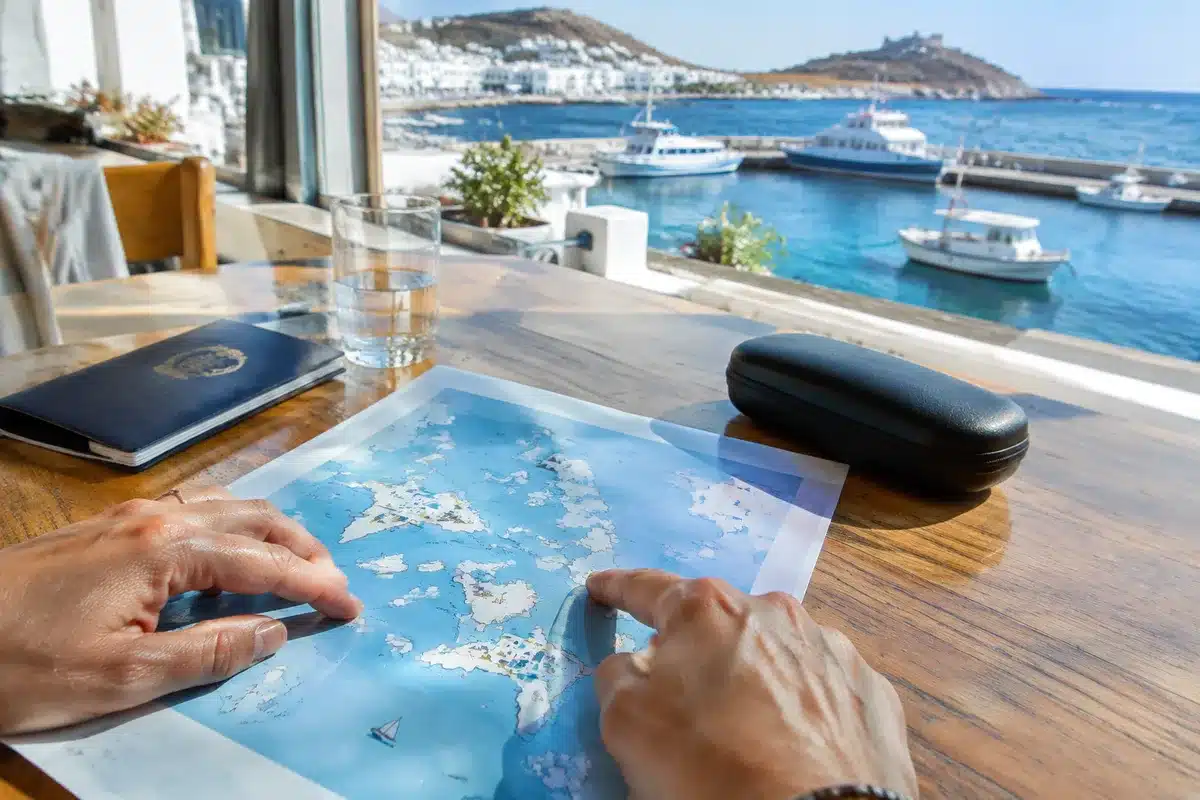 Vols pas chers pour les îles grecques : sélection et astuces pour trouver les meilleures offres